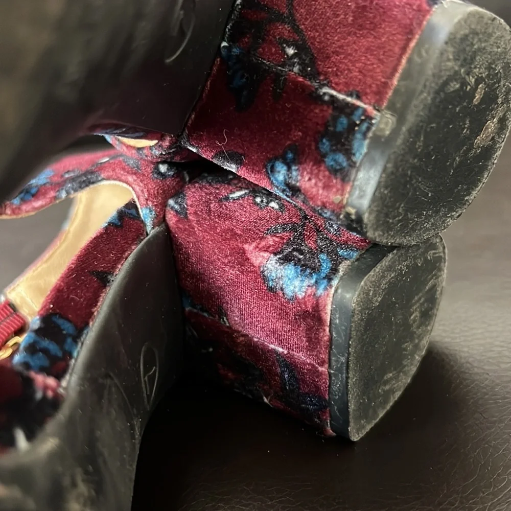 Libby Edelman Velvet Chunky Heels
